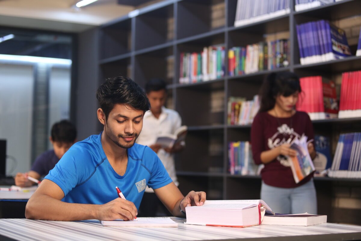 ESOFT Metro Campus Bangladesh – Campaigns photography by Imteaz Fahim, London